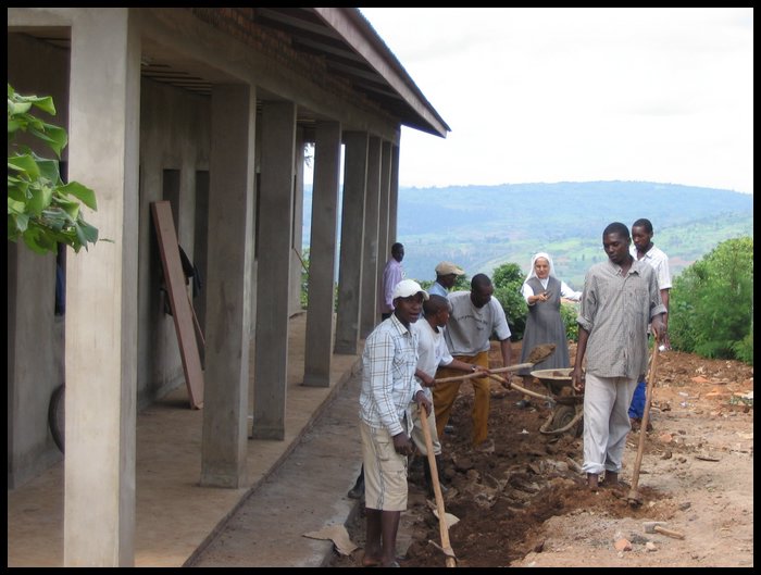 costruzione nuovo centro prevenzione e cura AIDS 01.JPG
