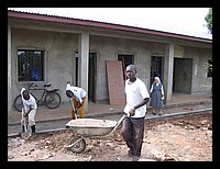 costruzione nuovo centro prevenzione e cura AIDS 02.JPG