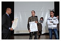 071.JPG