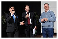 228.JPG