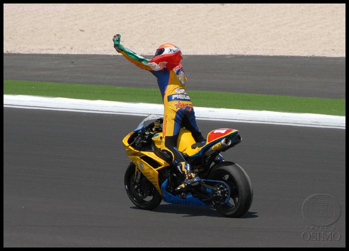 baiox_action419.jpg