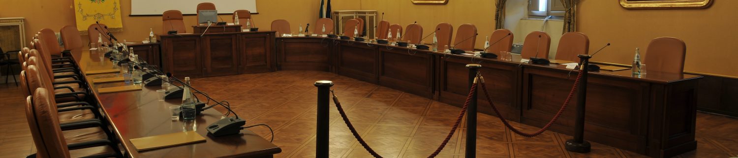 Al momento stai visualizzando Convocazione del  Consiglio Comunale in modalità video-conferenza MERCOLEDI’ 29 LUGLIO 2020 – ALLE ORE 18.30