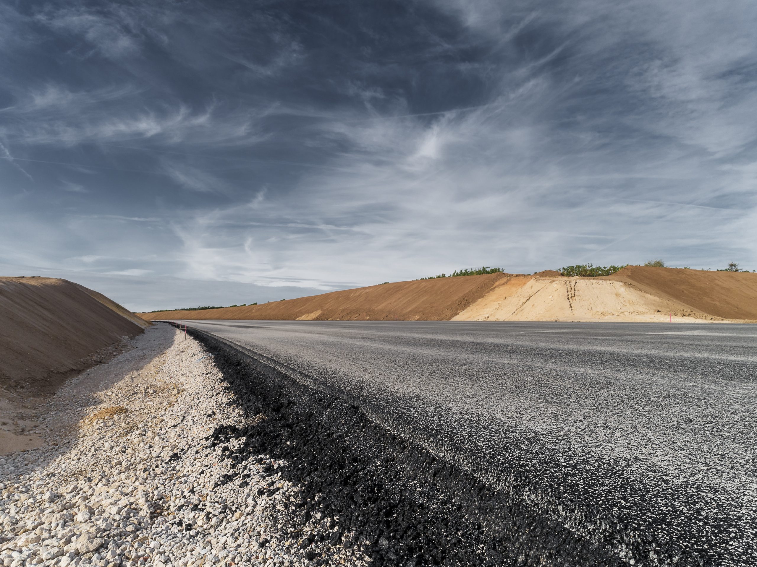 Al momento stai visualizzando ACQUISIZIONE AL PATRIMONIO COMUNALE DEL TRATTO DI STRADA DENOMINATO TRAVERSA DI VIA CAMERANO – DISPOSIZIONE  PROROGA DEL TERMINE PER LA CONCLUSIONE DEL PROCEDIMENTO AL 21/10/2022