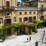LE SPLENDIDE VISITE GUIDATE A VILLA SIMONETTI 8 luglio / 11 ottobre