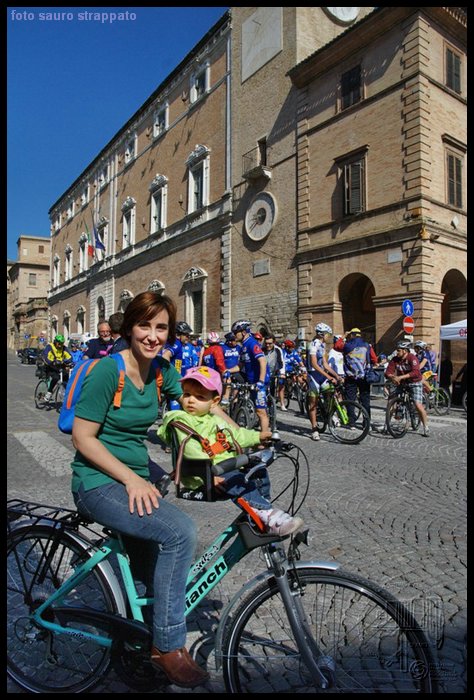 03 Giornata della bicicletta 20100509_30a.jpg